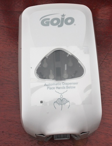 Disstributeur automatique de savon Gojo
